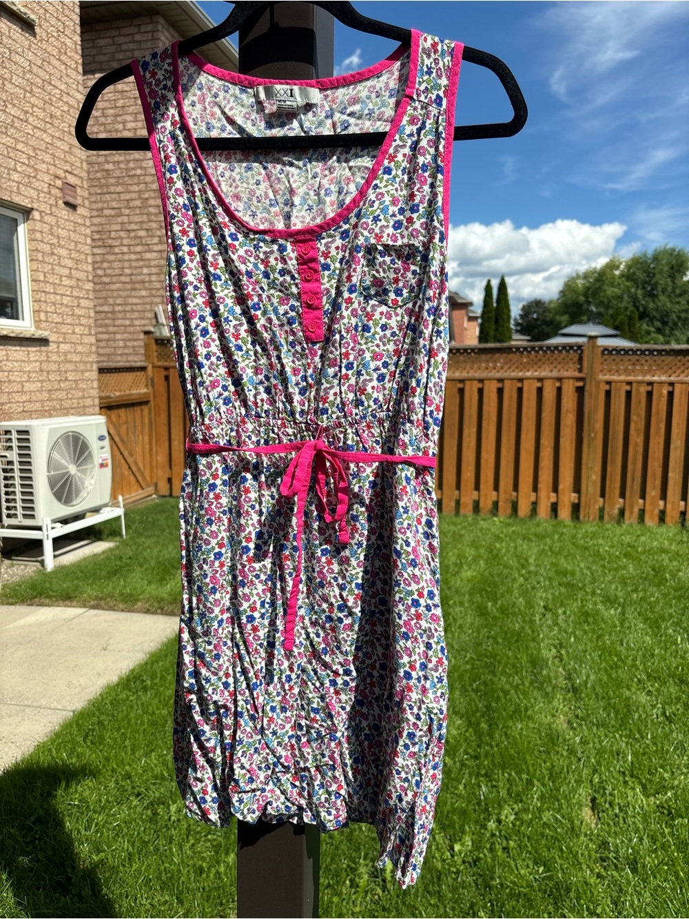 Forever 21 White Floral Sleeveless Dress with Pink Trim